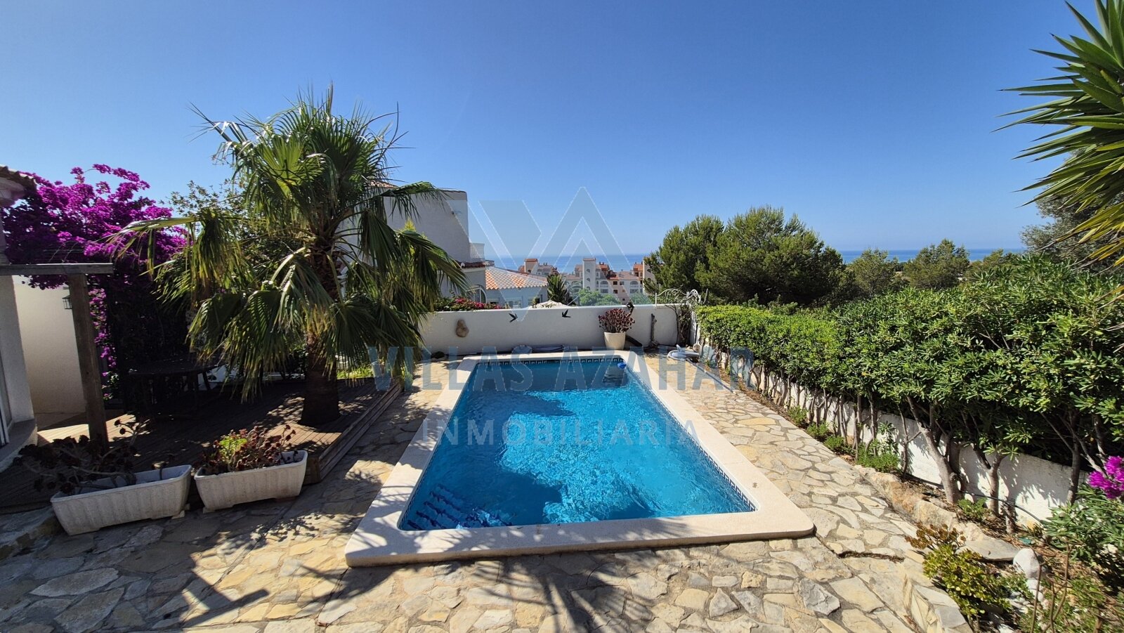 Mediterrane Villa mit traumhaftem Garten, privatem Pool und Meerblick Mediterrane Villa mit traumhaftem Garten, privatem Pool und Meerblick