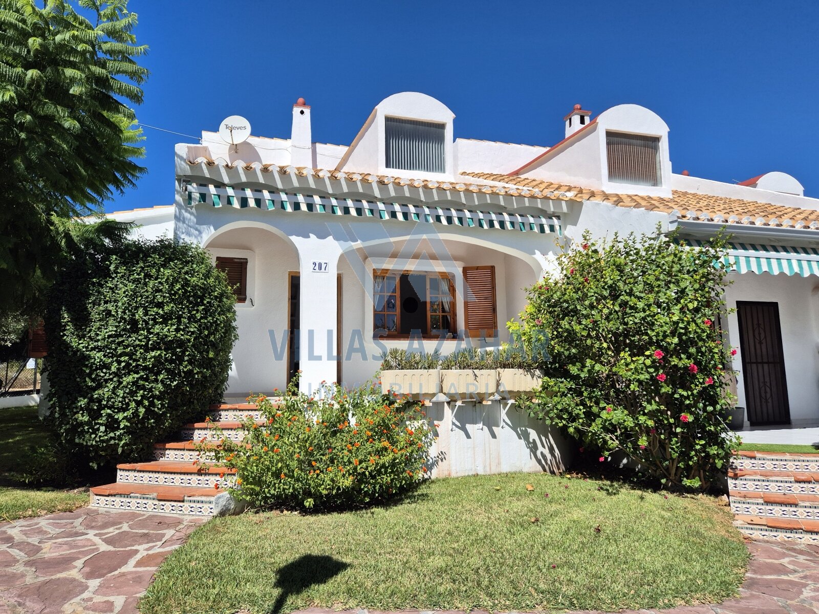 Las Haciendas – Corner Townhouse in Quiet Location Las Haciendas – Corner Townhouse in Quiet Location