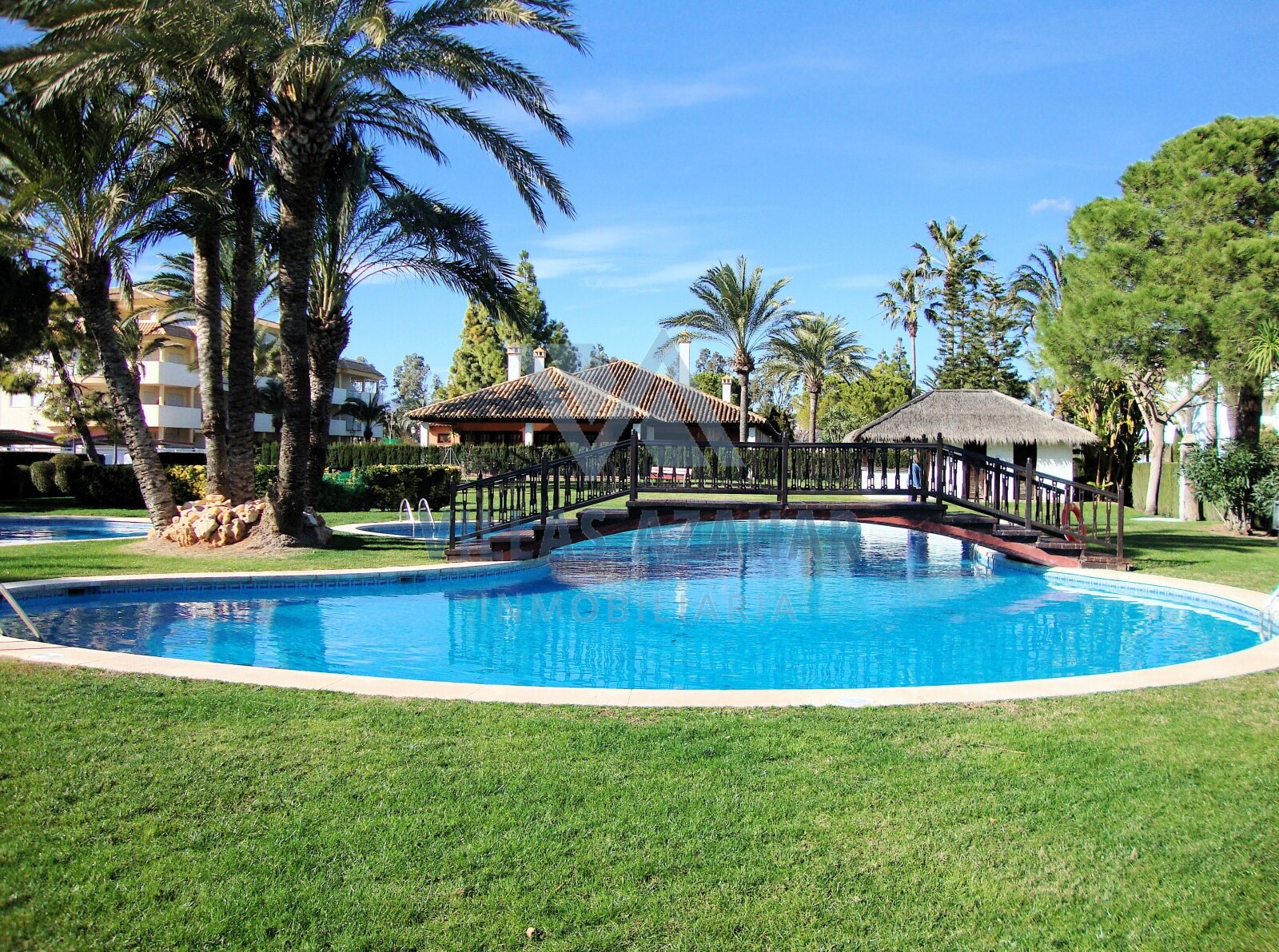 Las Mimosas magnificent three-bedroom apartment near beach Las Mimosas magnificent three-bedroom apartment near beach